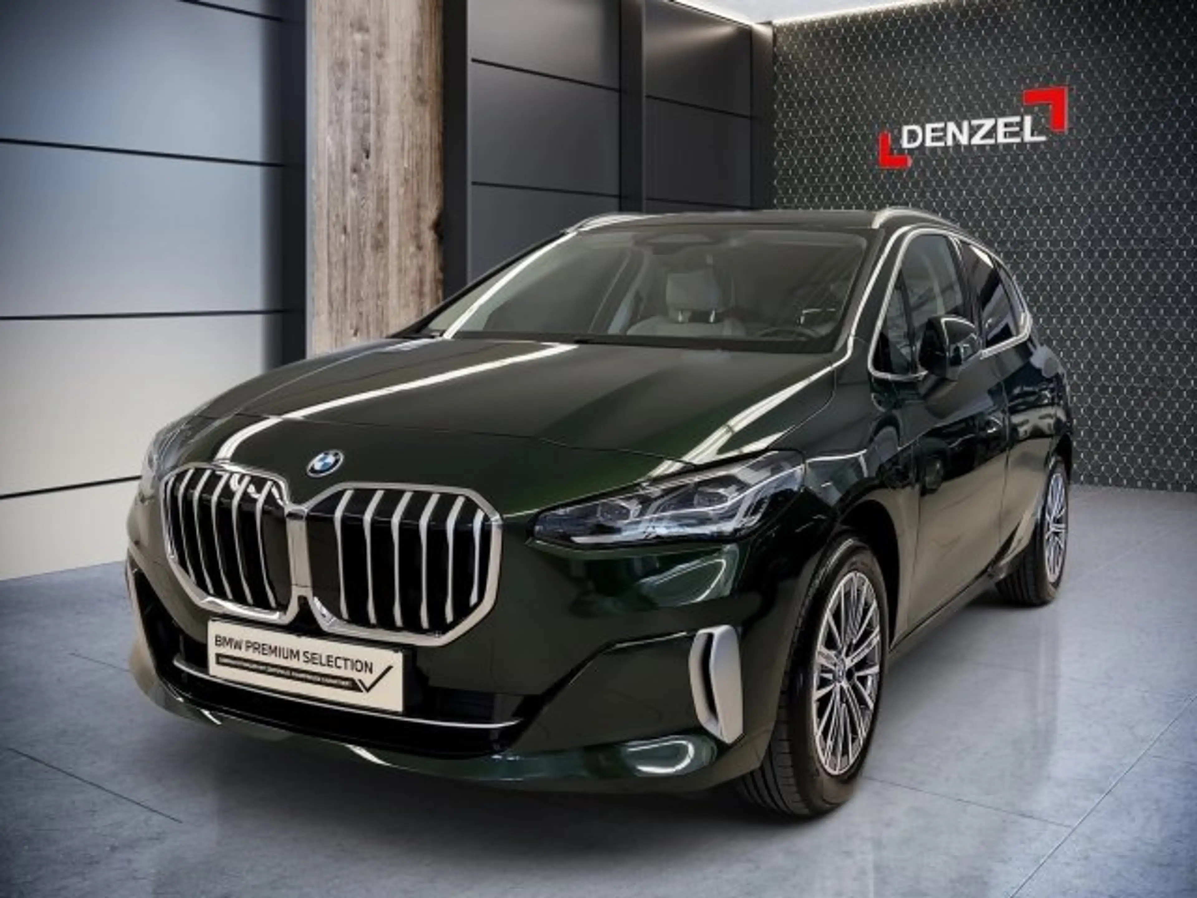 BMW 230 e xDrive Active Tourer U06 XB2 — photo 2