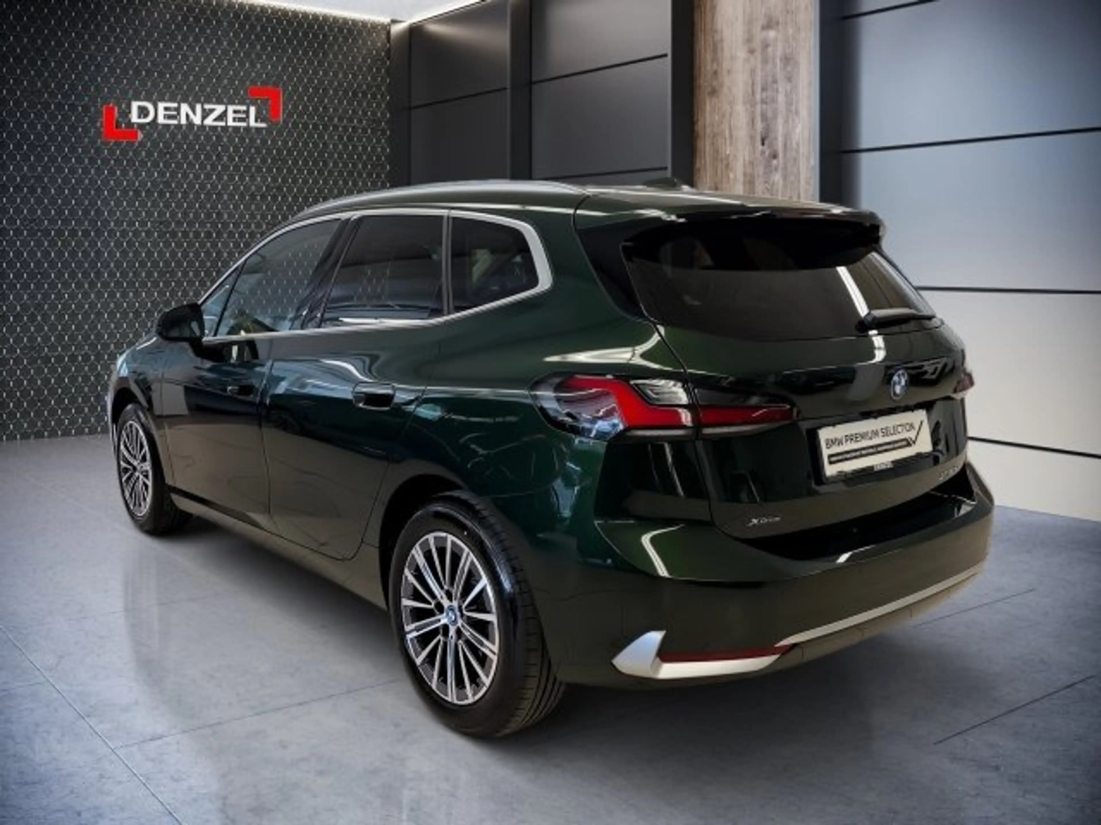 BMW 230 e xDrive Active Tourer U06 XB2 — photo 3