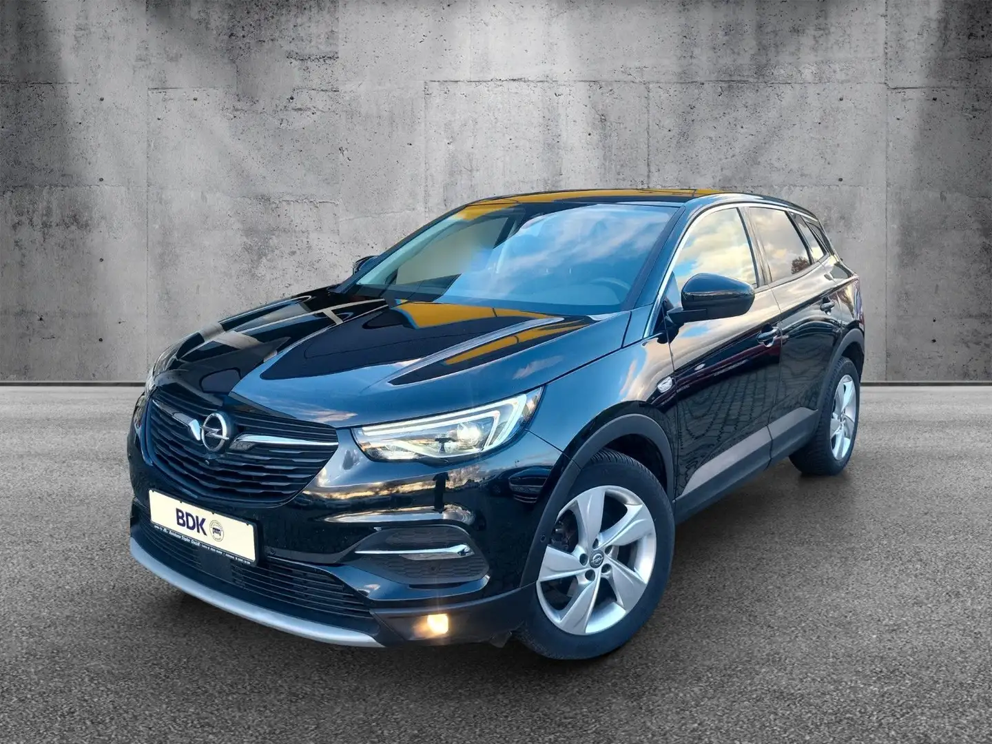 Opel Grandland X Premium "Innovation" Kamera/Voll-LED Černá - 2