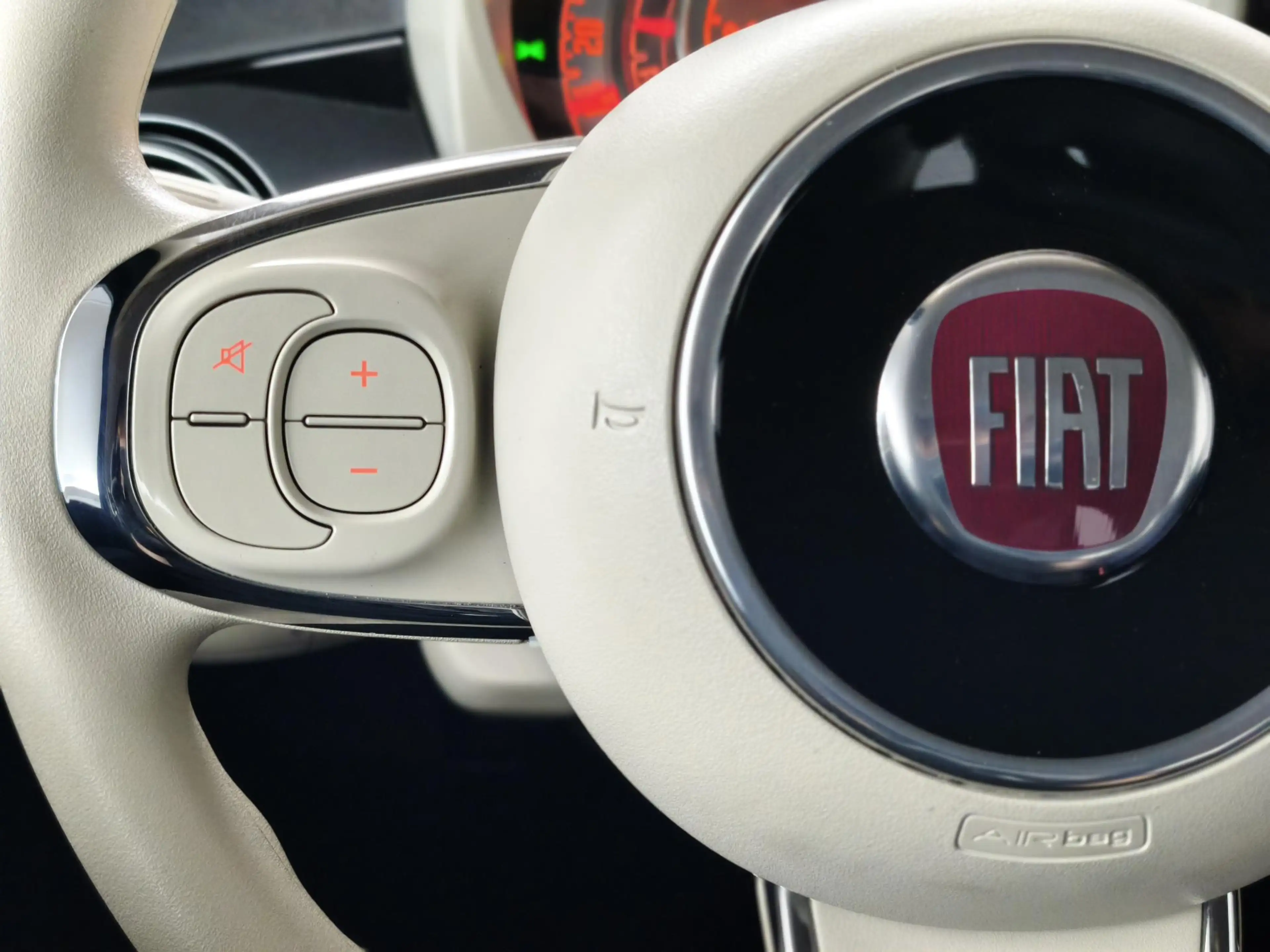 Fiat 500C 1.0 Hybrid Cult | crouse control | open dak | — photo 22