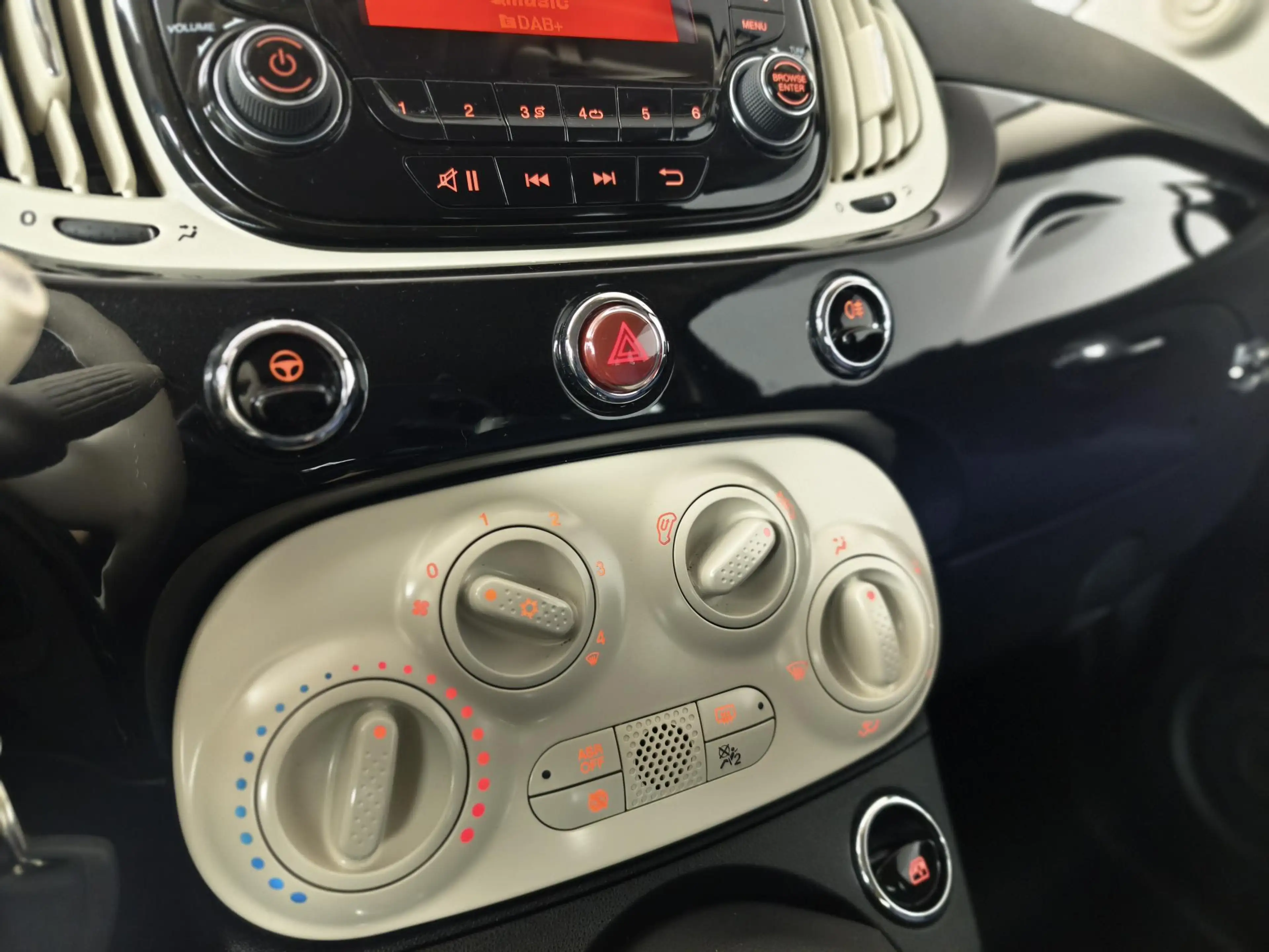 Fiat 500C 1.0 Hybrid Cult | crouse control | open dak | — photo 13