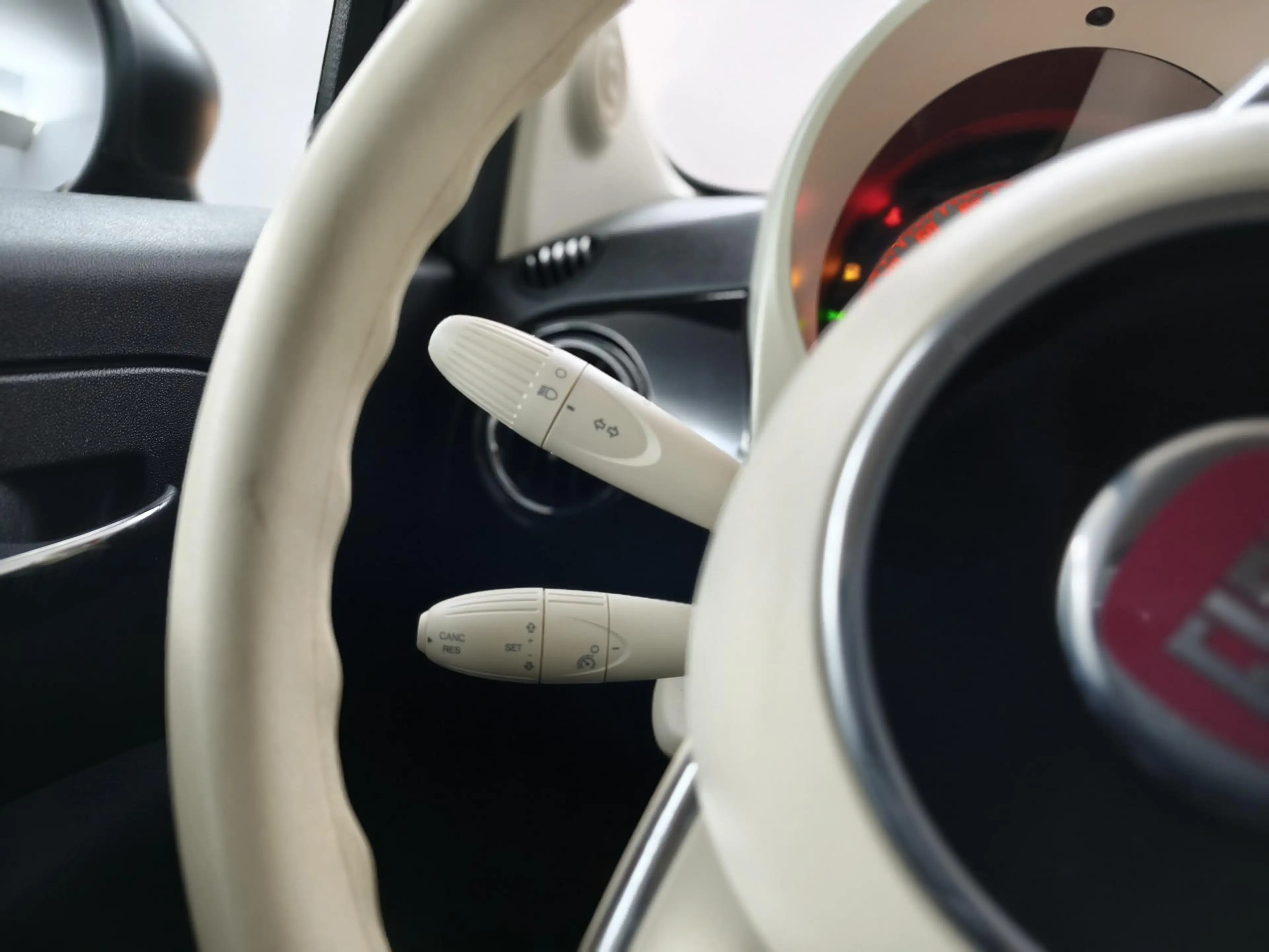 Fiat 500C 1.0 Hybrid Cult | crouse control | open dak | — photo 21