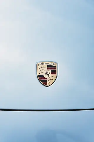 Porsche Macan view 10