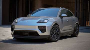 4 EV 100kwh/Pano/Bose/Lederpack/21"/Acc/Sportsound/Adaptieve luchtvering/Elek. laadklep/BTW/Privacy glass/Stuurverwarming