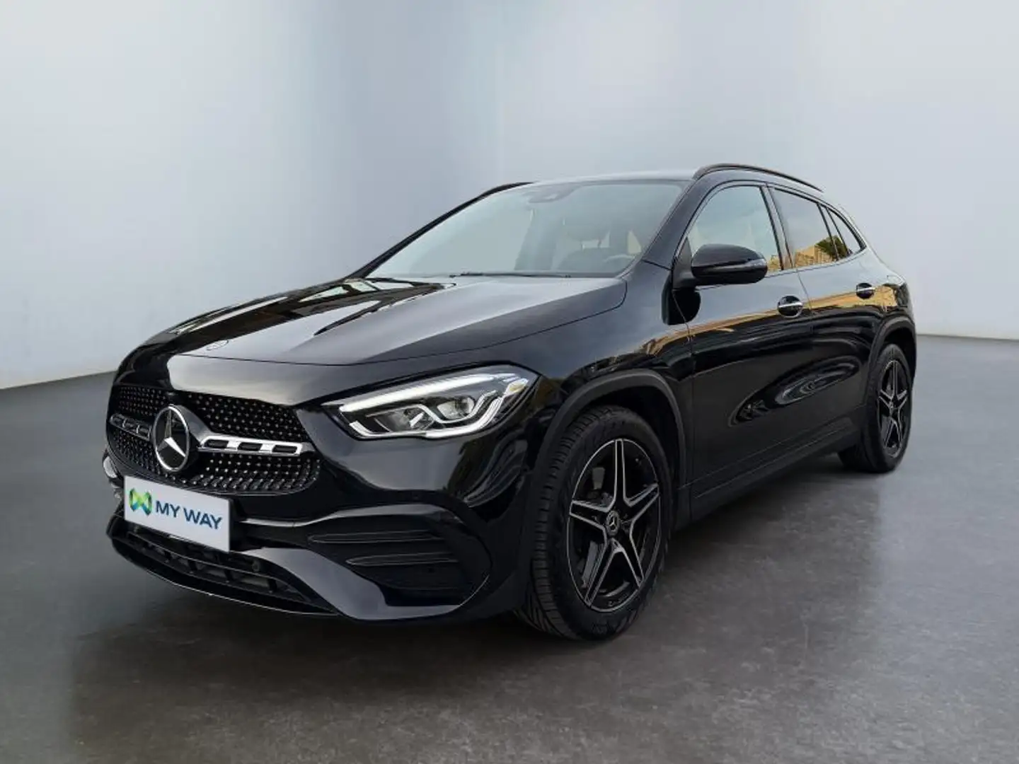 Mercedes-Benz GLA 180 AMG Line*Boite auto*GPS*Caméra*Carplay*Clim auto* Zwart - 1