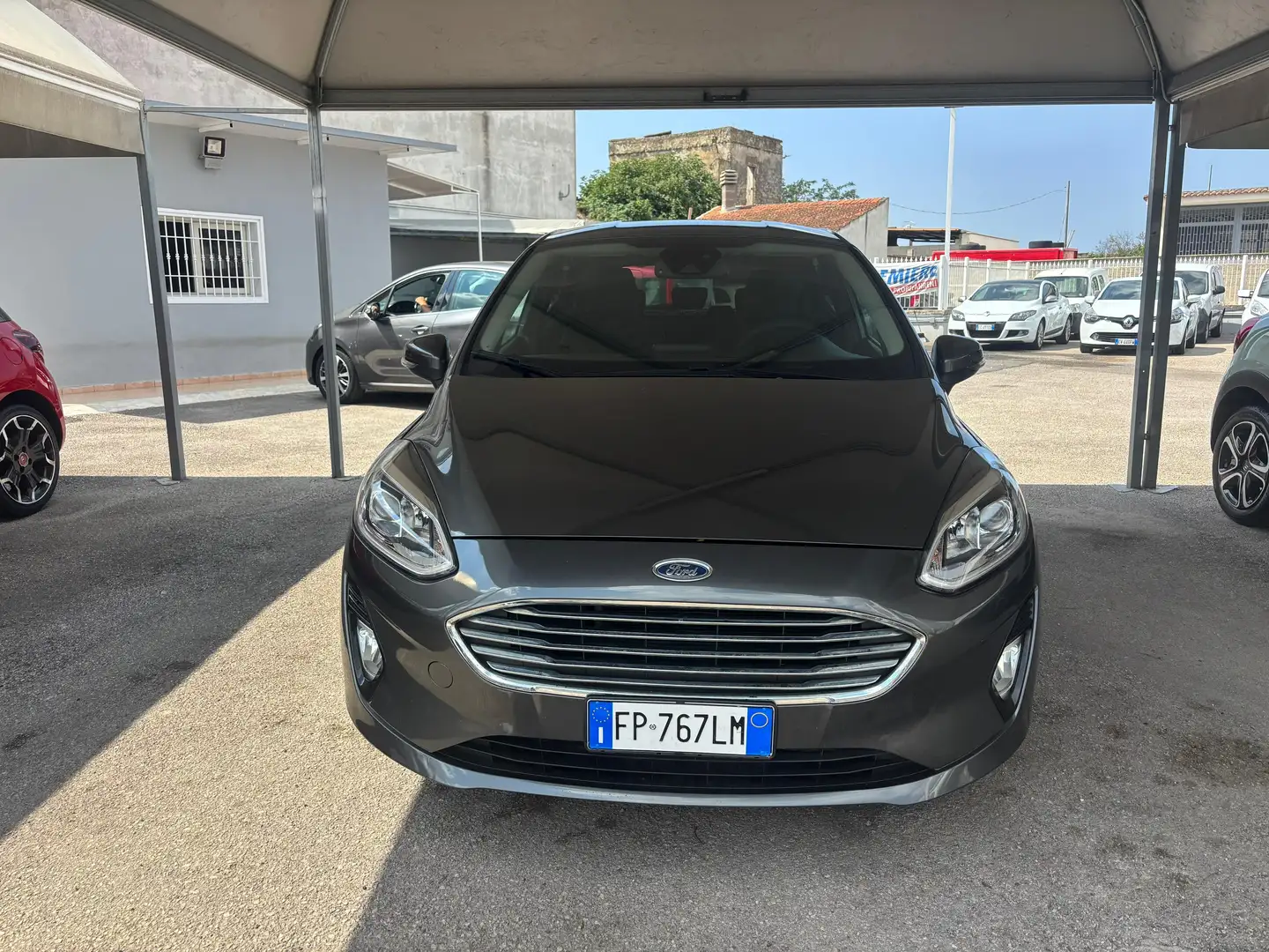 Ford Fiesta Fiesta VII 2017 5p 5p 1.1 ST-Line 85cv Grigio - 1