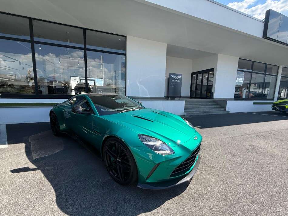2024 Aston Martin Vantage