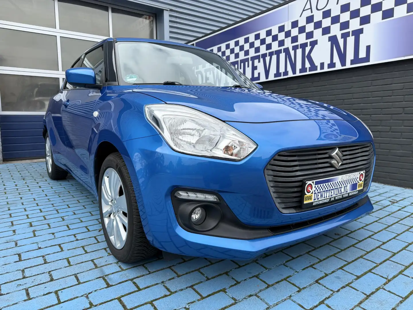 Suzuki Swift 1.2 5DRS STOELVERW. APPLE P-CAM 1E EIGN DAB+ Blauw - 1