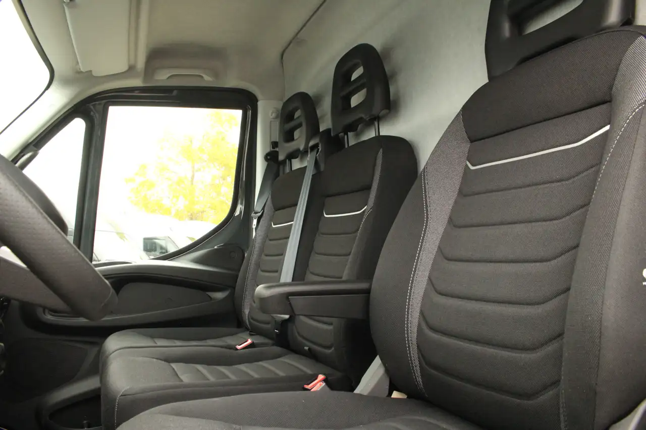 Iveco Daily 2024 — фото 14