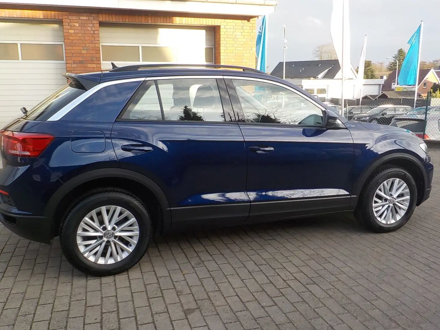 Volkswagen T-Roc 1.0 TSI Navi ACC Blau - 2