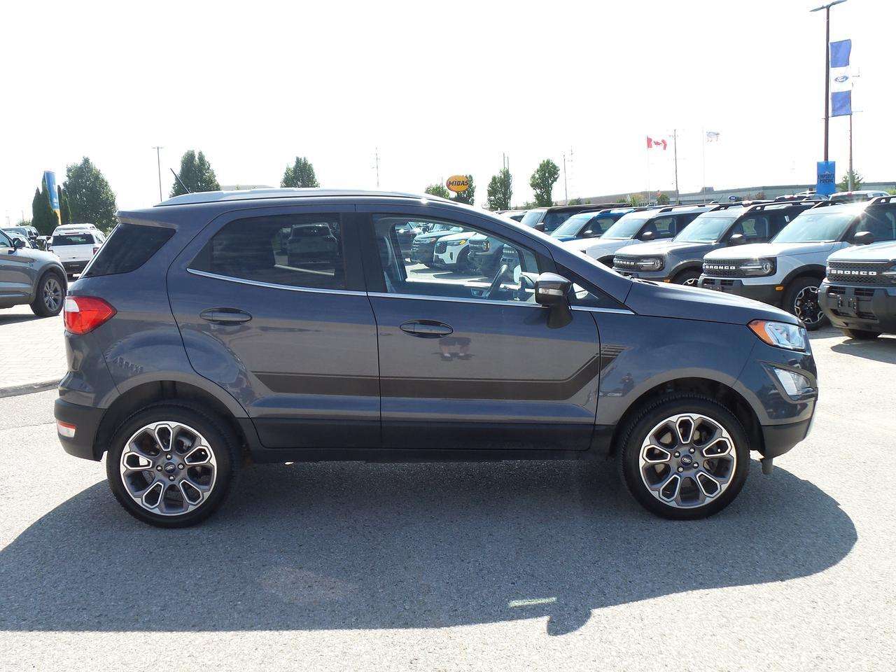 2022 Ford EcoSport TITANIUM, HEATED WHEEL, 17'S, SPORT DECAL! LOW KMS — photo 1