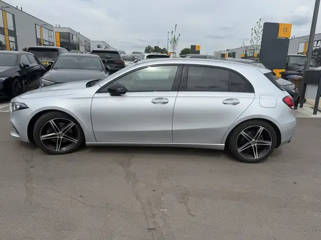 Mercedes-Benz A 200 Mercedes A 200 d AMG-Line/KAMERA/KEYLESS/LEDER/PRE