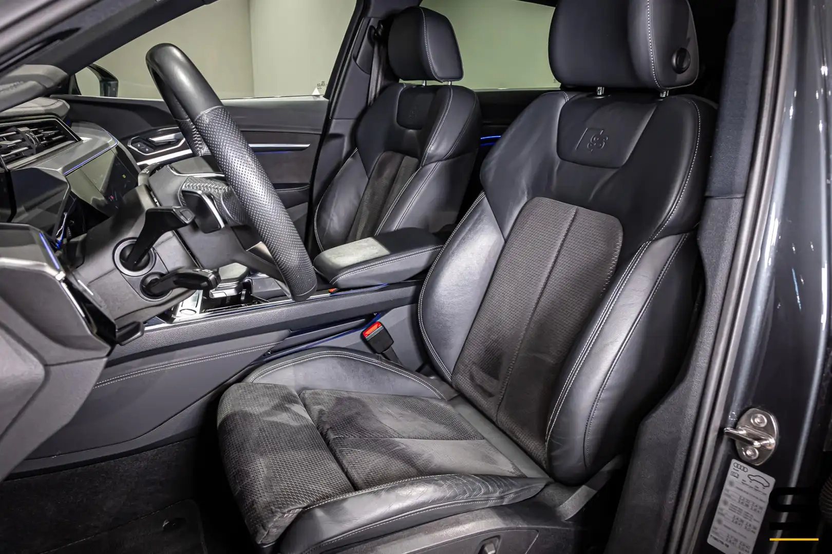 Audi e-tron E-tron 55 quattro advanced 95 kWh|NAP|Cam|E-stoe Grigio - 2