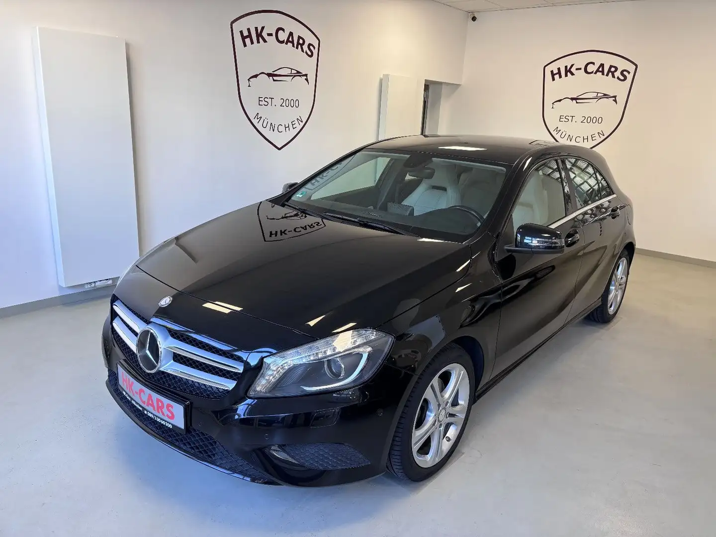 Mercedes-Benz A 180 A180 Blue 2,Hd/Klima/Navi/Kamera/Leder/Xenon Noir - 1