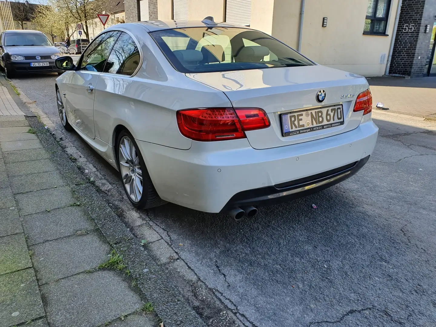 BMW 330 330d X-Drive Fehér - 2