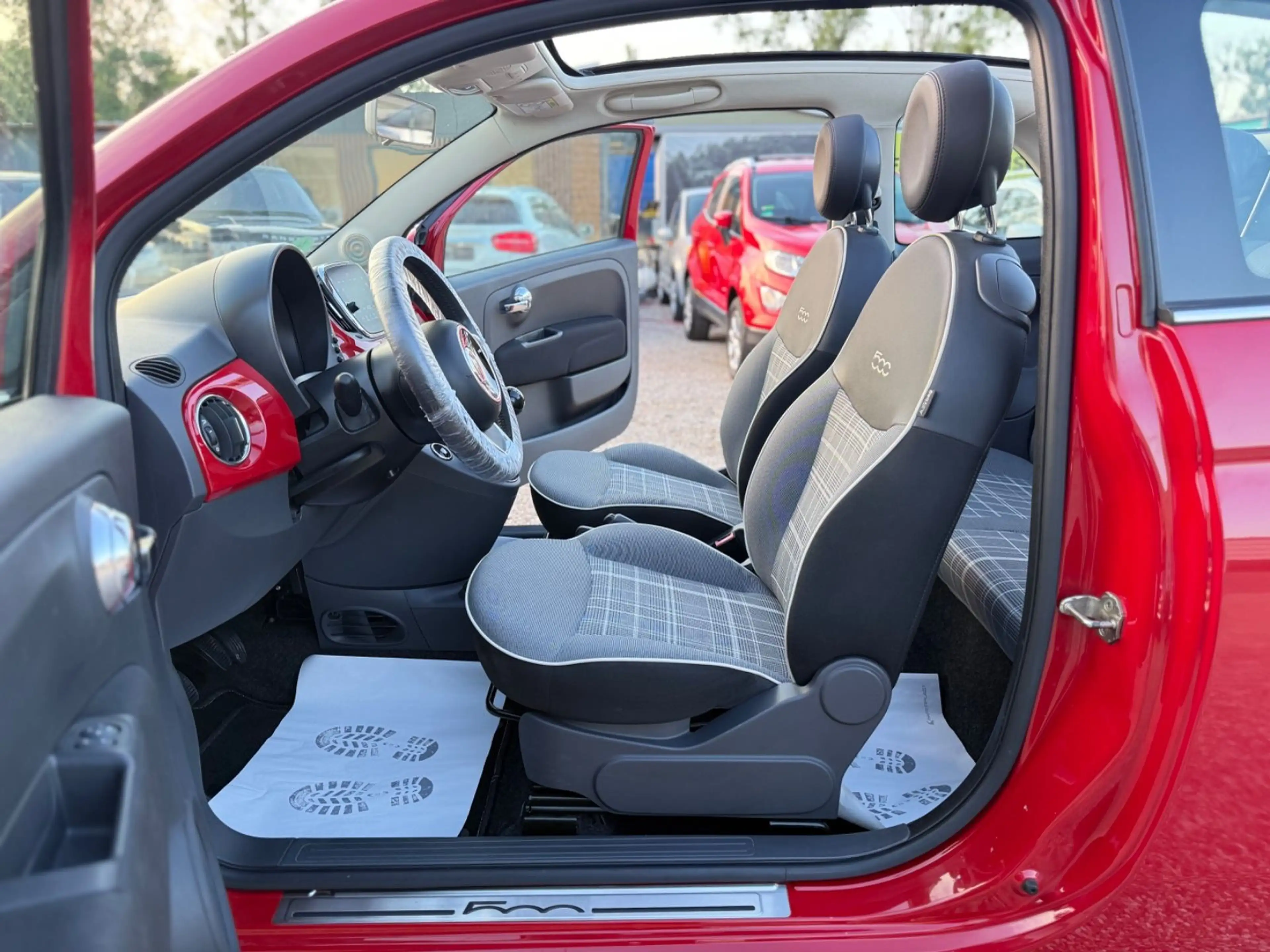 Fiat 500C Lounge/CABRIO/TÜV NEU/APPLE CARPLAY/NAVI/ — photo 14
