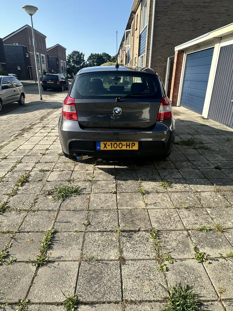BMW 116 116i Grijs - 2