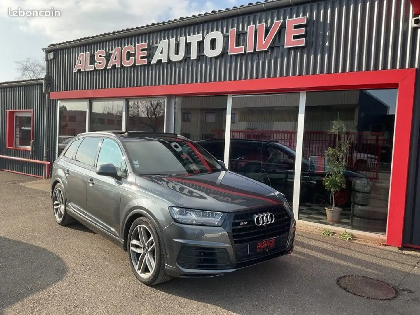 Audi SQ7 4.0 V8 TDI 435CH CLEAN DIESEL QUATTRO TIPTRONIC 7  Šedá - 1