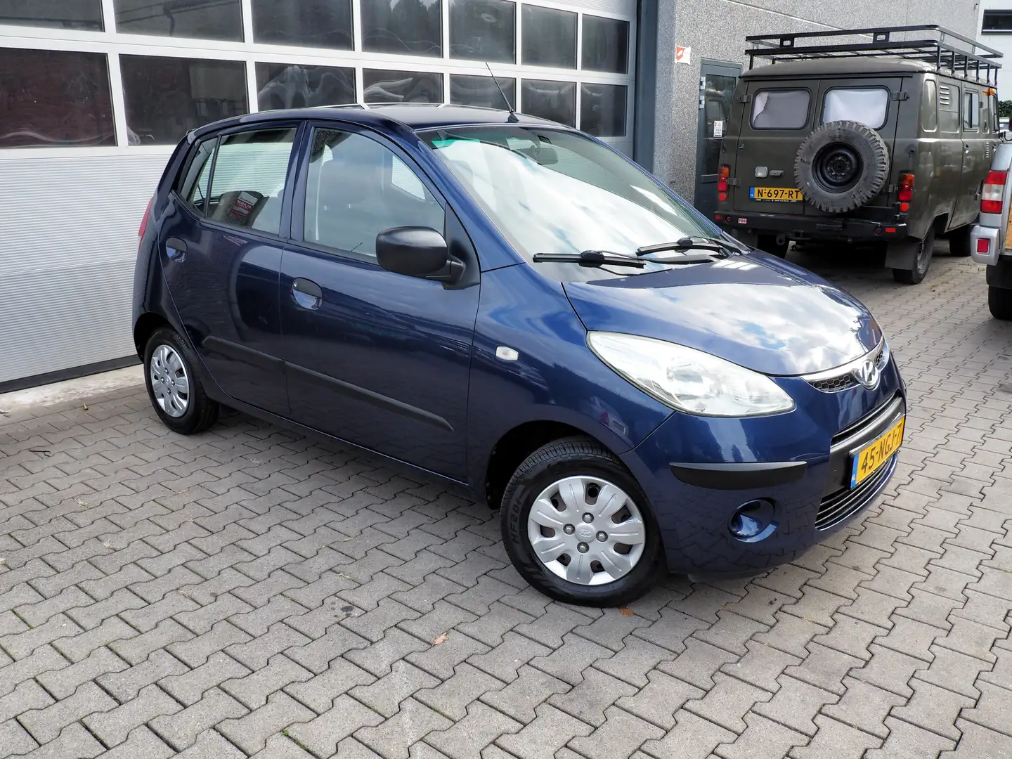 Hyundai i10 1.1i Active Cool AIRCO ELEK. PAKKET NETJES! Bleu - 1