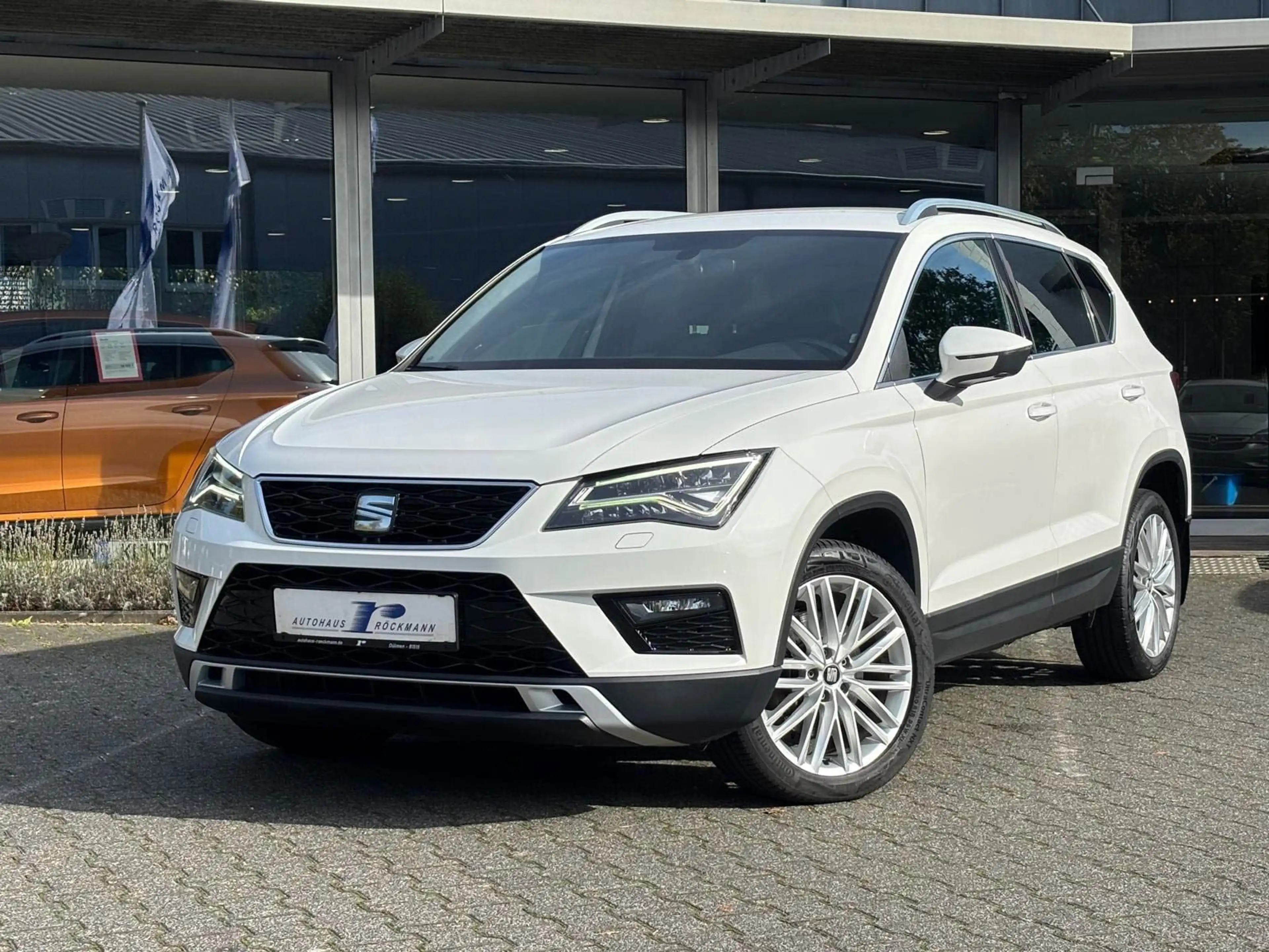 SEAT Ateca Xcellence Aut. AHK CarPlay Alcantara — photo 3