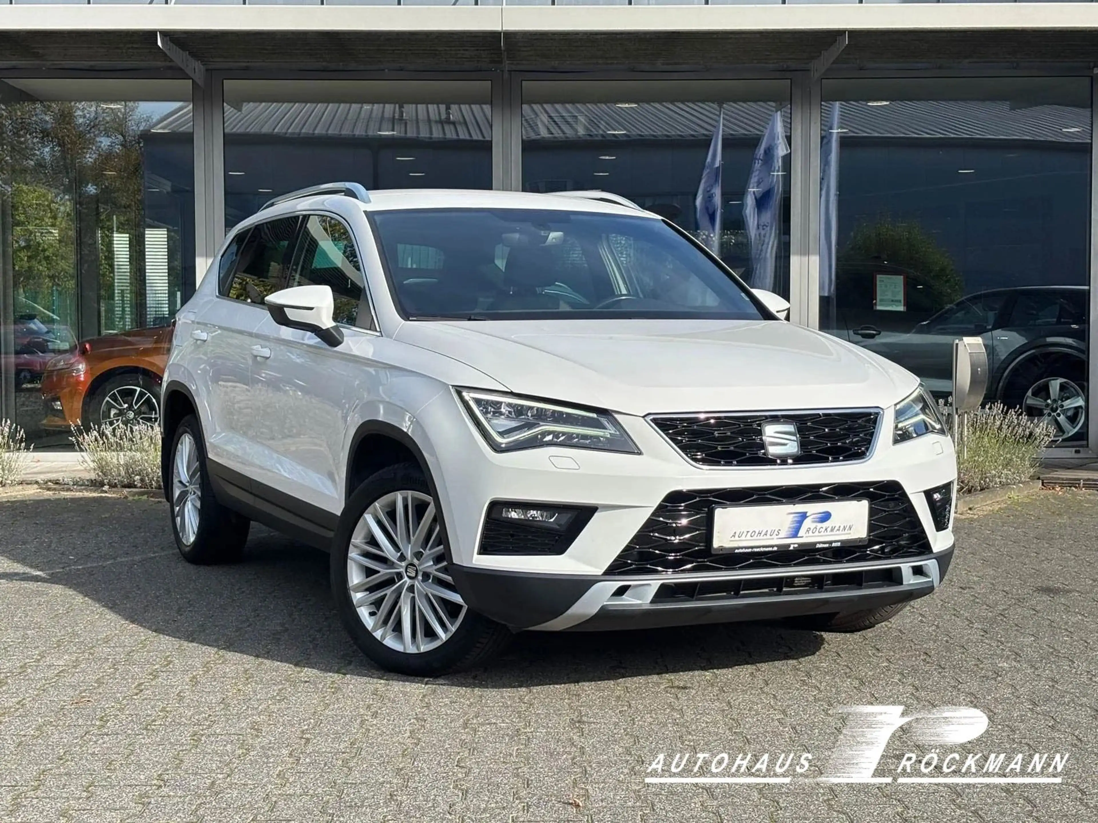 SEAT Ateca Xcellence Aut. AHK CarPlay Alcantara