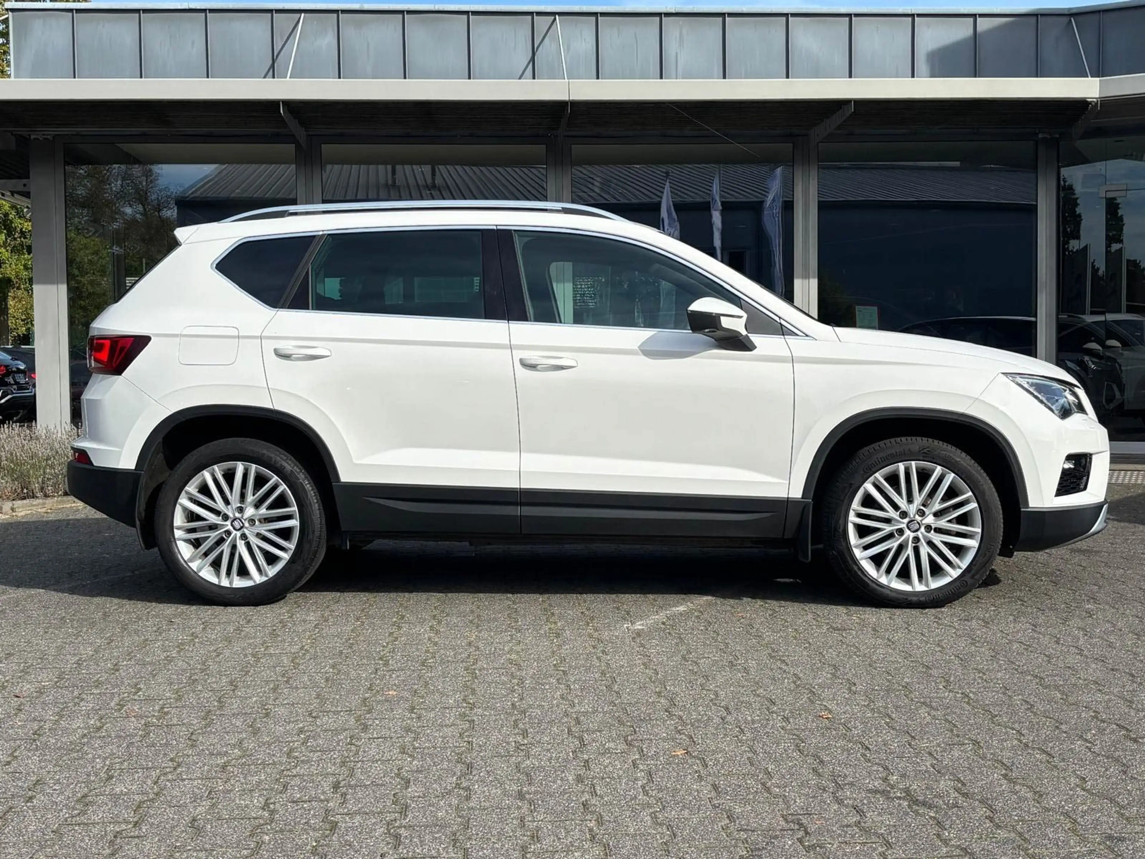 SEAT Ateca Xcellence Aut. AHK CarPlay Alcantara — photo 8