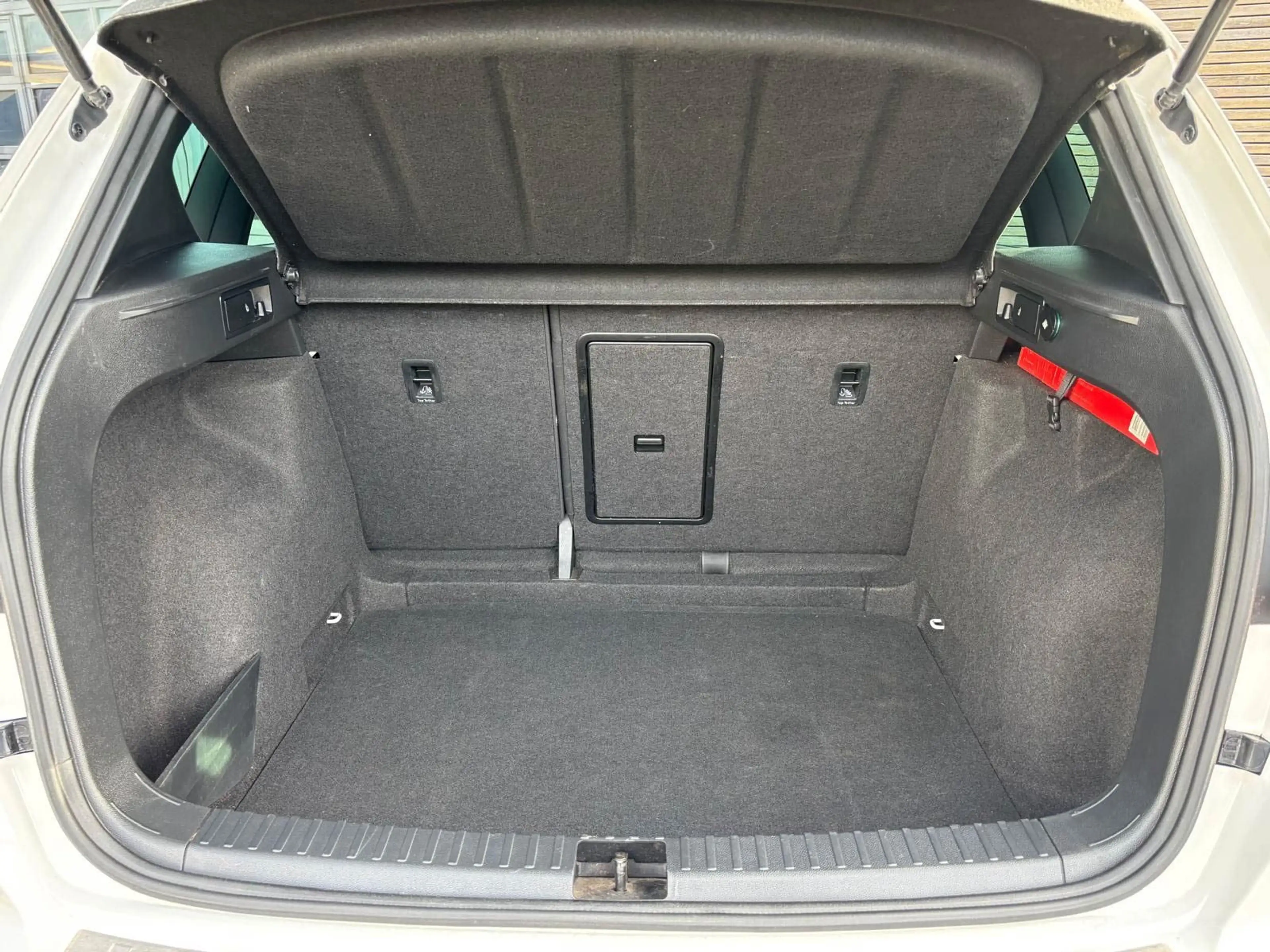 SEAT Ateca Xcellence Aut. AHK CarPlay Alcantara — photo 13