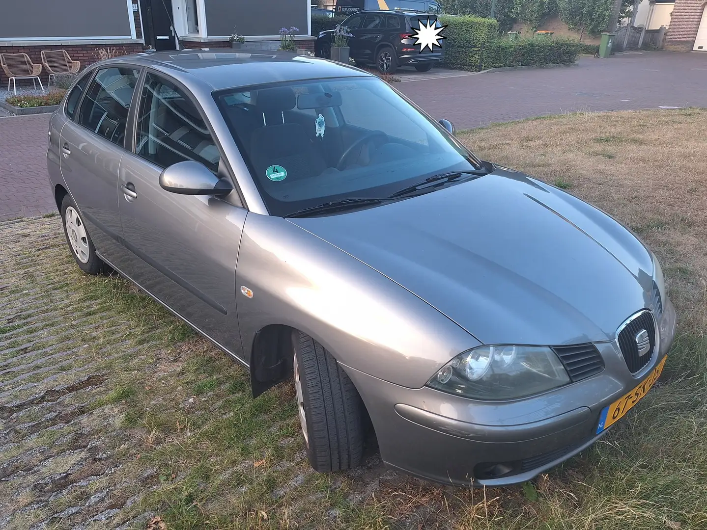 SEAT Ibiza Ibiza 1.4-16V Sensation Gris - 1