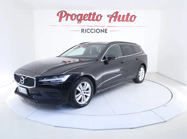 Volvo V60 V60 2.0 b4 Momentum Business Pro auto CARPLAY NAVI FULL LED
