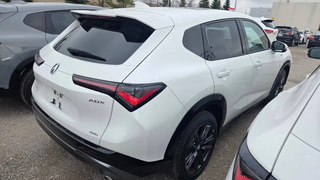 Acura ADX снимка Acura ADX