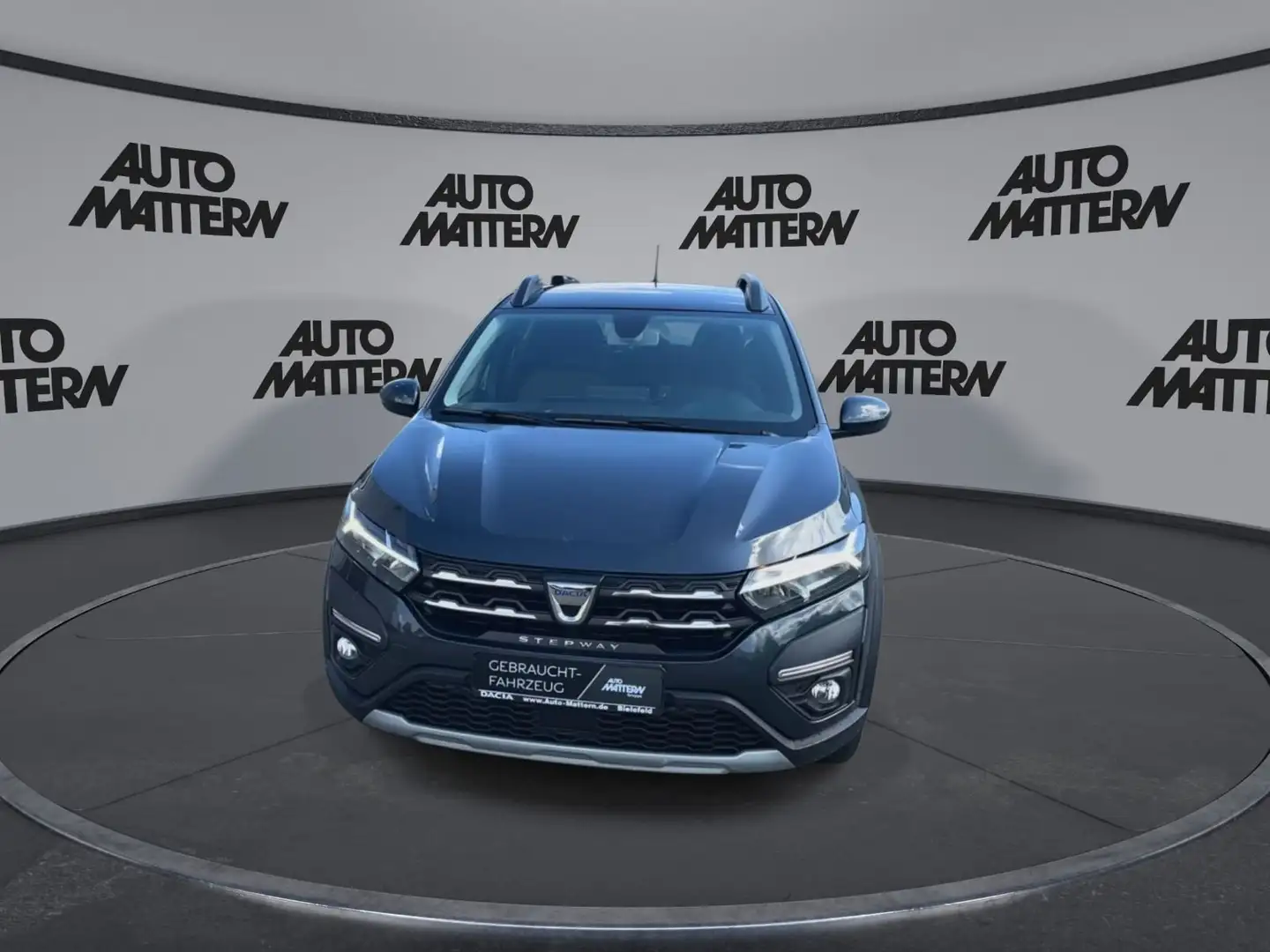 Dacia Sandero Stepway Comfort TCe90 | Kamera | Klima Grau - 2