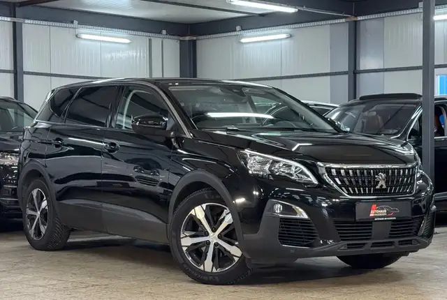 Peugeot 5008 Active Business 7SITZER*APPS*LANE*KAME*1.H