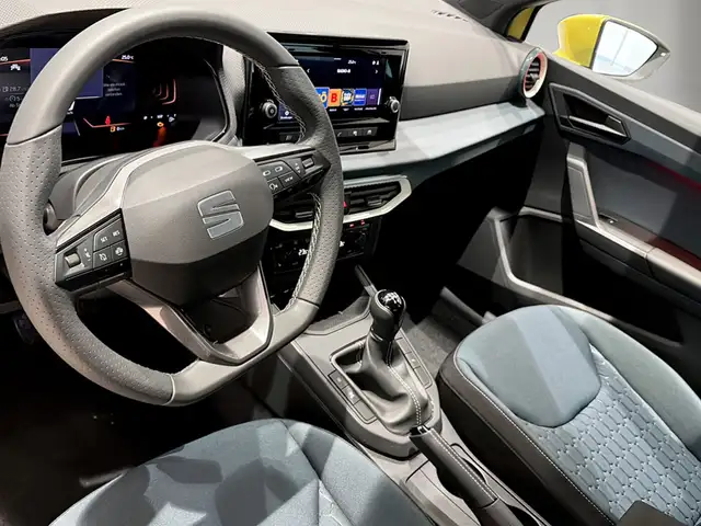 Seat Ibiza view 7