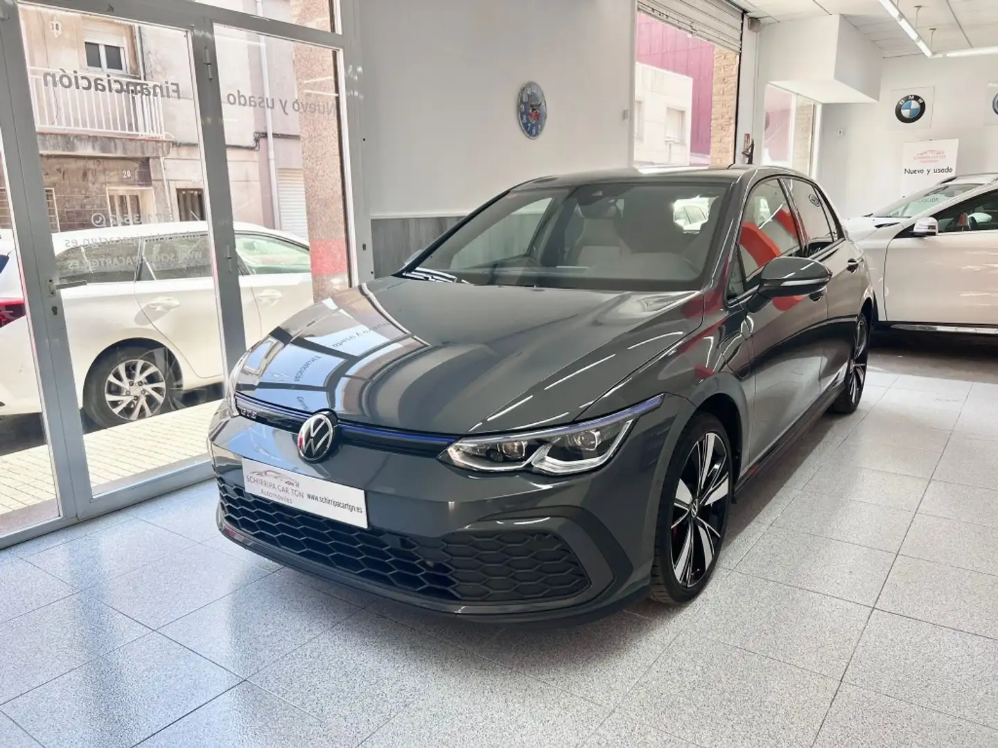 Volkswagen Golf 1.4 TSI eHybrid 150kW Grijs - 1