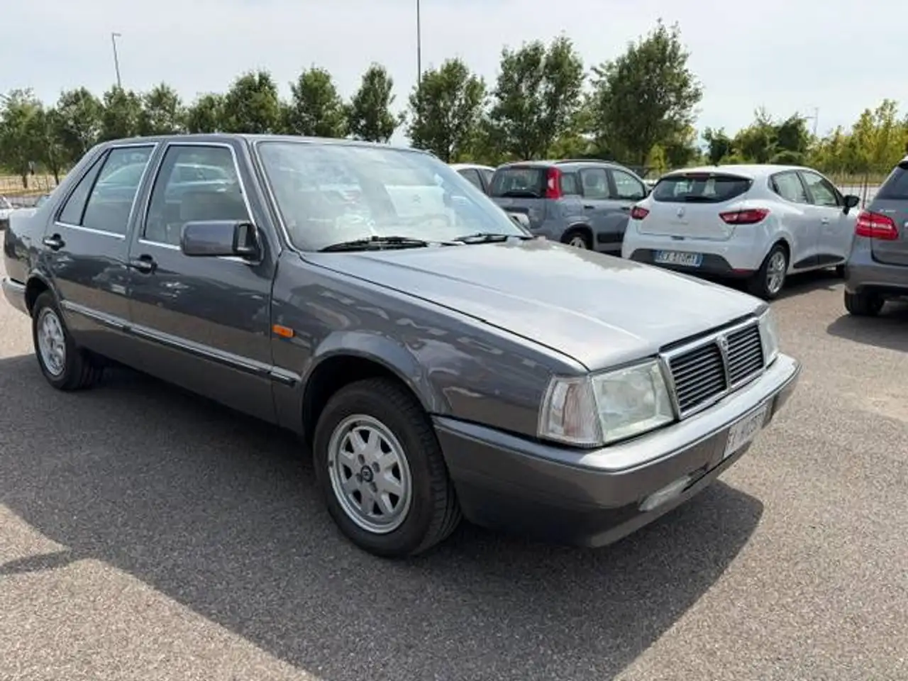 Lancia Thema 2.0 ie FL prima serie rarissima 8V targhe e libretto originali!, foto 5