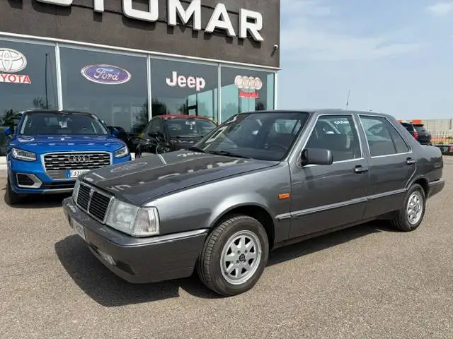 Lancia Thema Thema 2.0 ie FL prima serie rarissima 8V targhe e libretto originali!