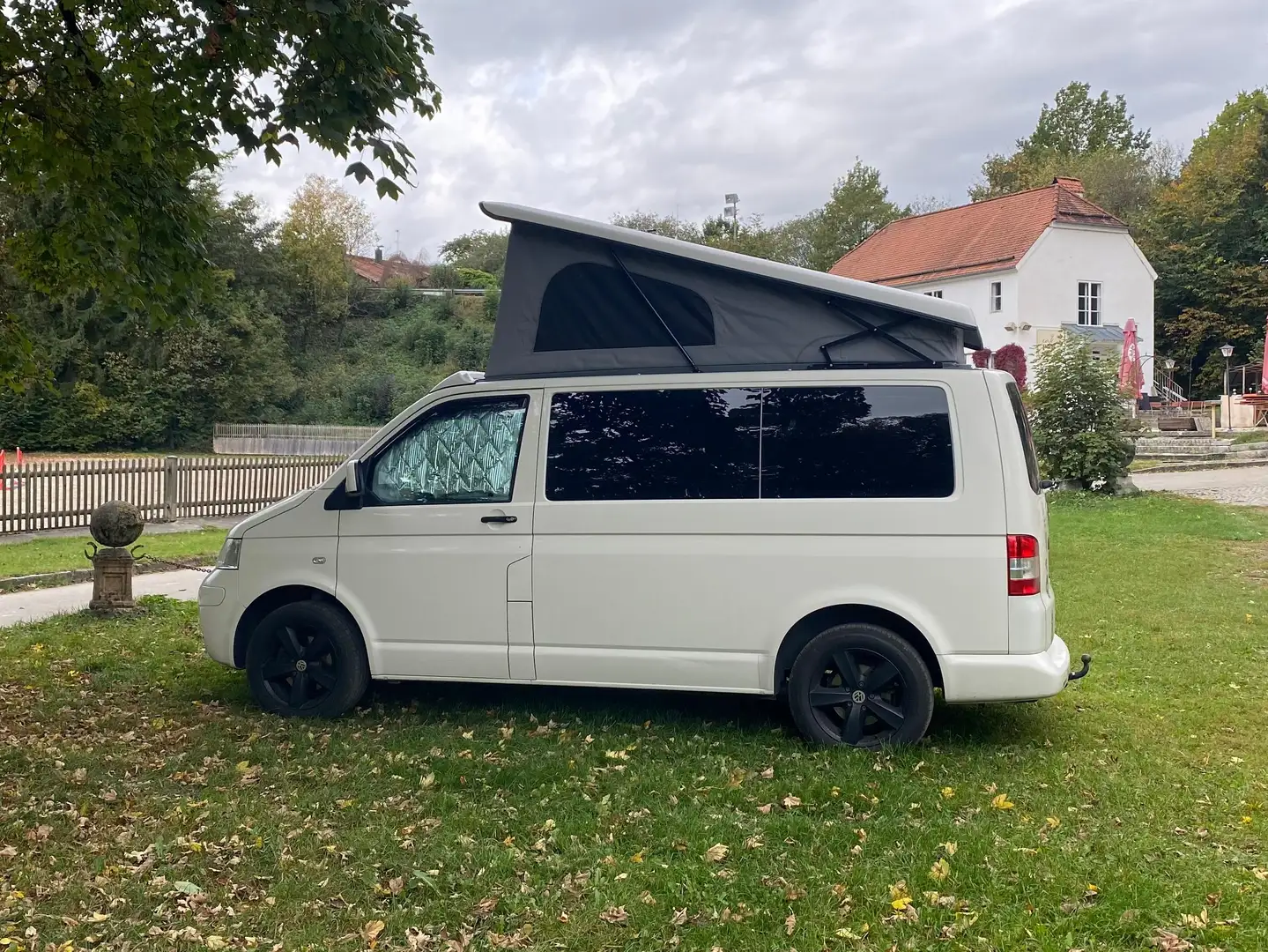 Volkswagen T5 Shuttle Shuttle 1,9 TDI Weiß - 2