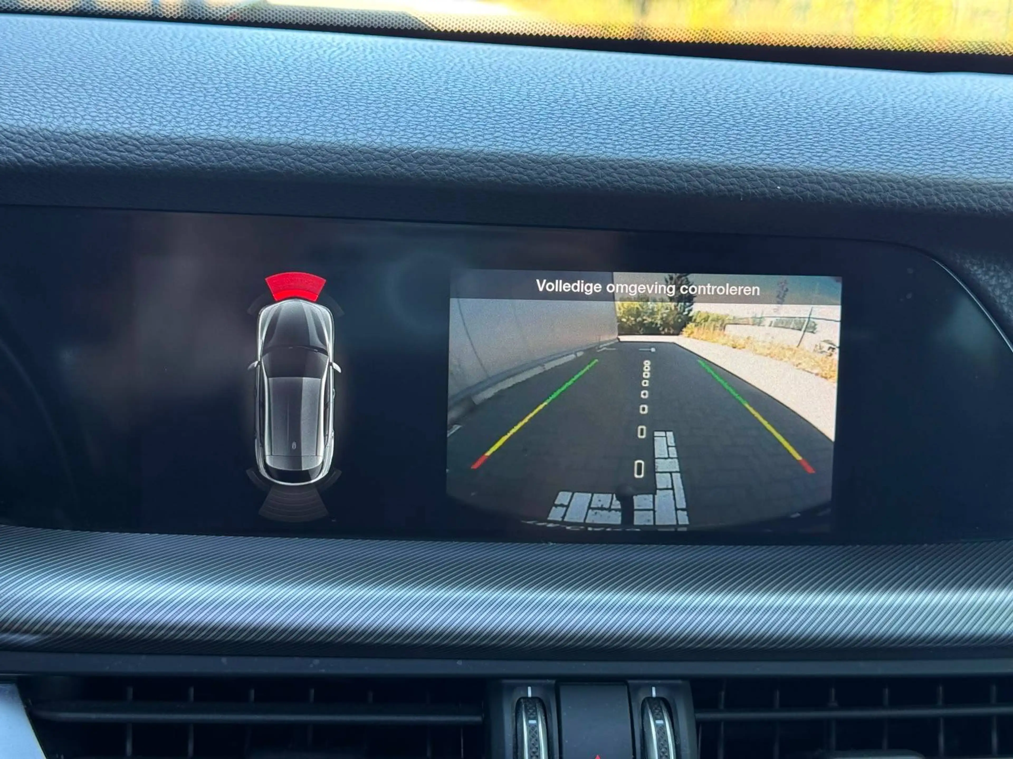 Alfa Romeo Stelvio adaptive cruise controle/camera/navigatie — photo 15