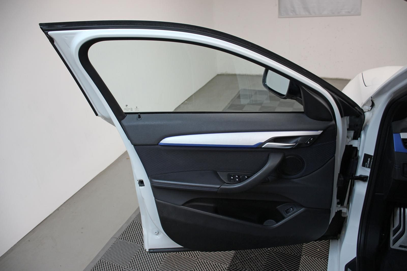 BMW X2 sDrive20i M Sport Aut. SHZ NAVI LED BT LEDER — photo 7