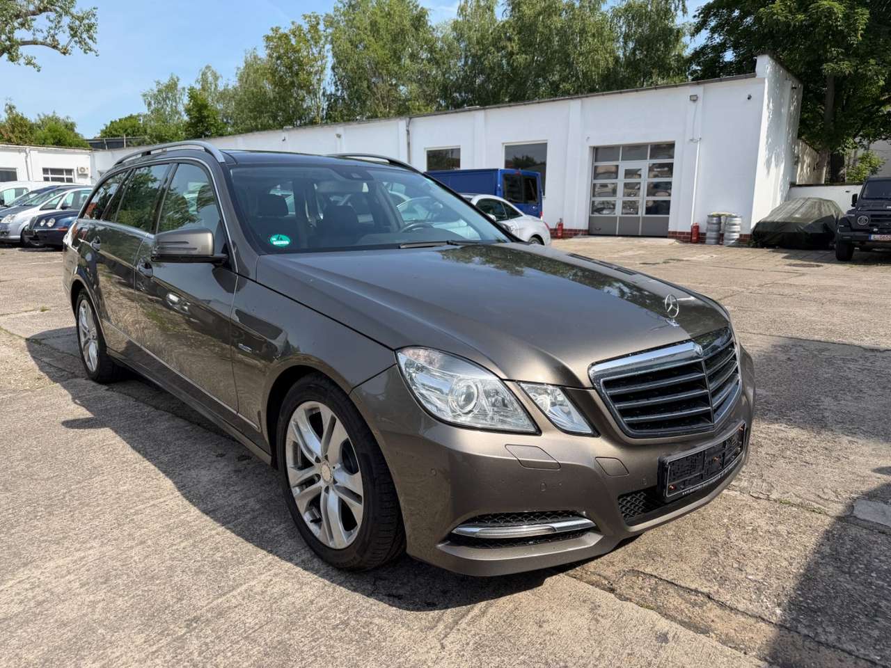 Mercedes-Benz E 300 CDI Blueefficiency Panorama Diesel Grey Cat_Ma47Mo15543