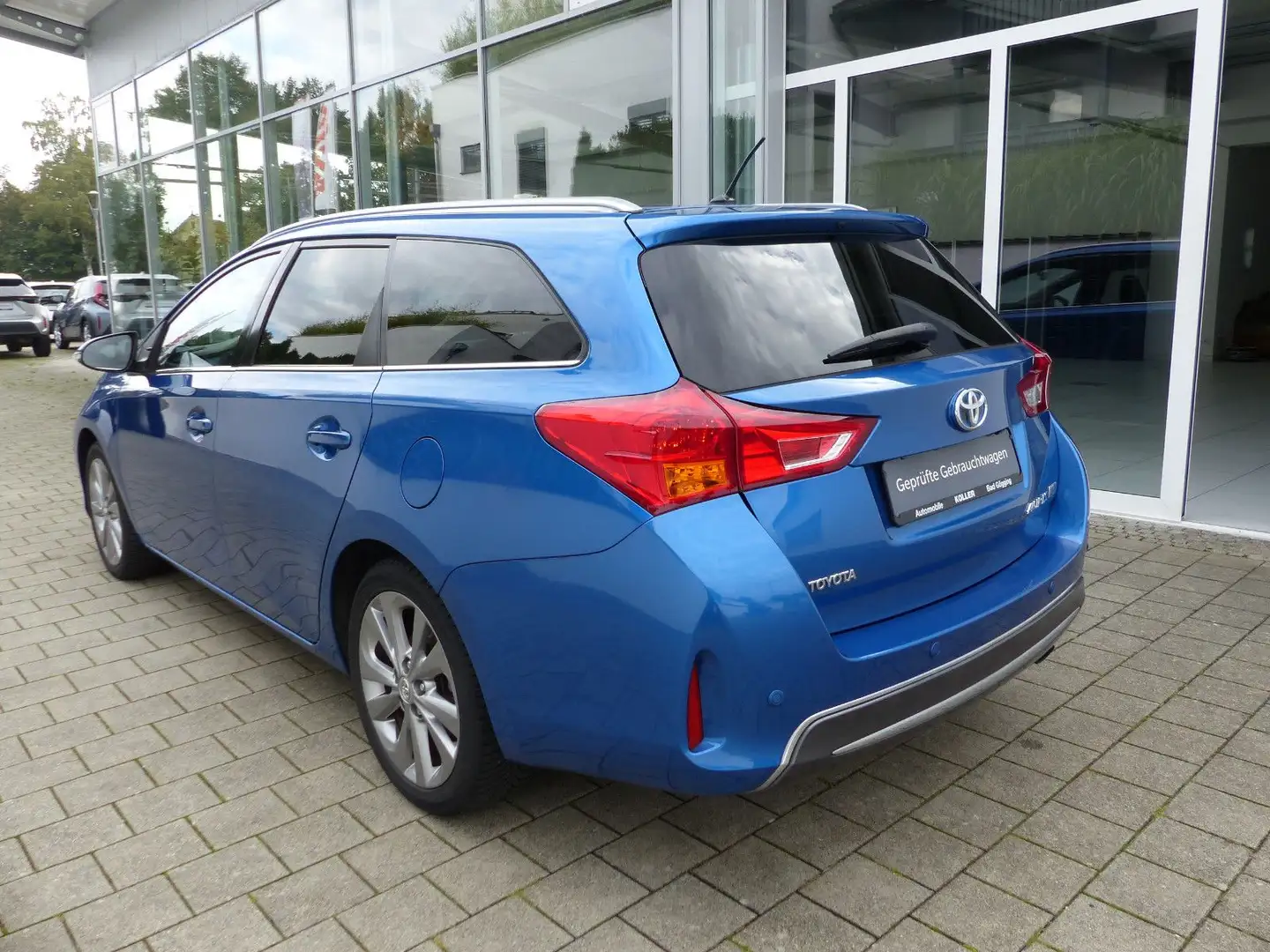 Toyota Auris Auris TS 1.8 Hybrid Life+ Navi Kamera SHZ Temp. Blau - 2