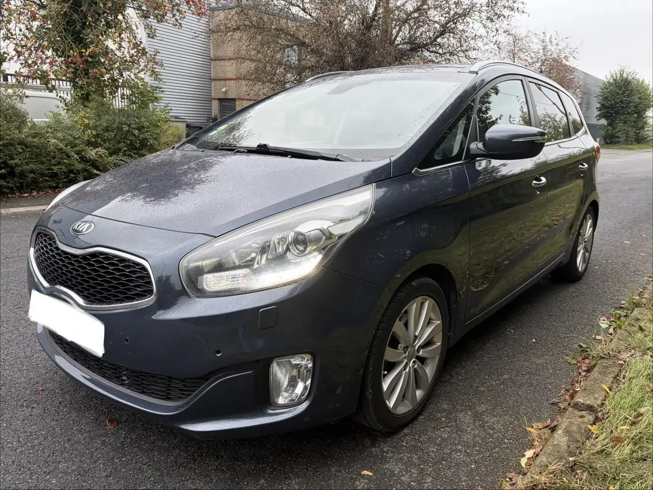 Kia Carens