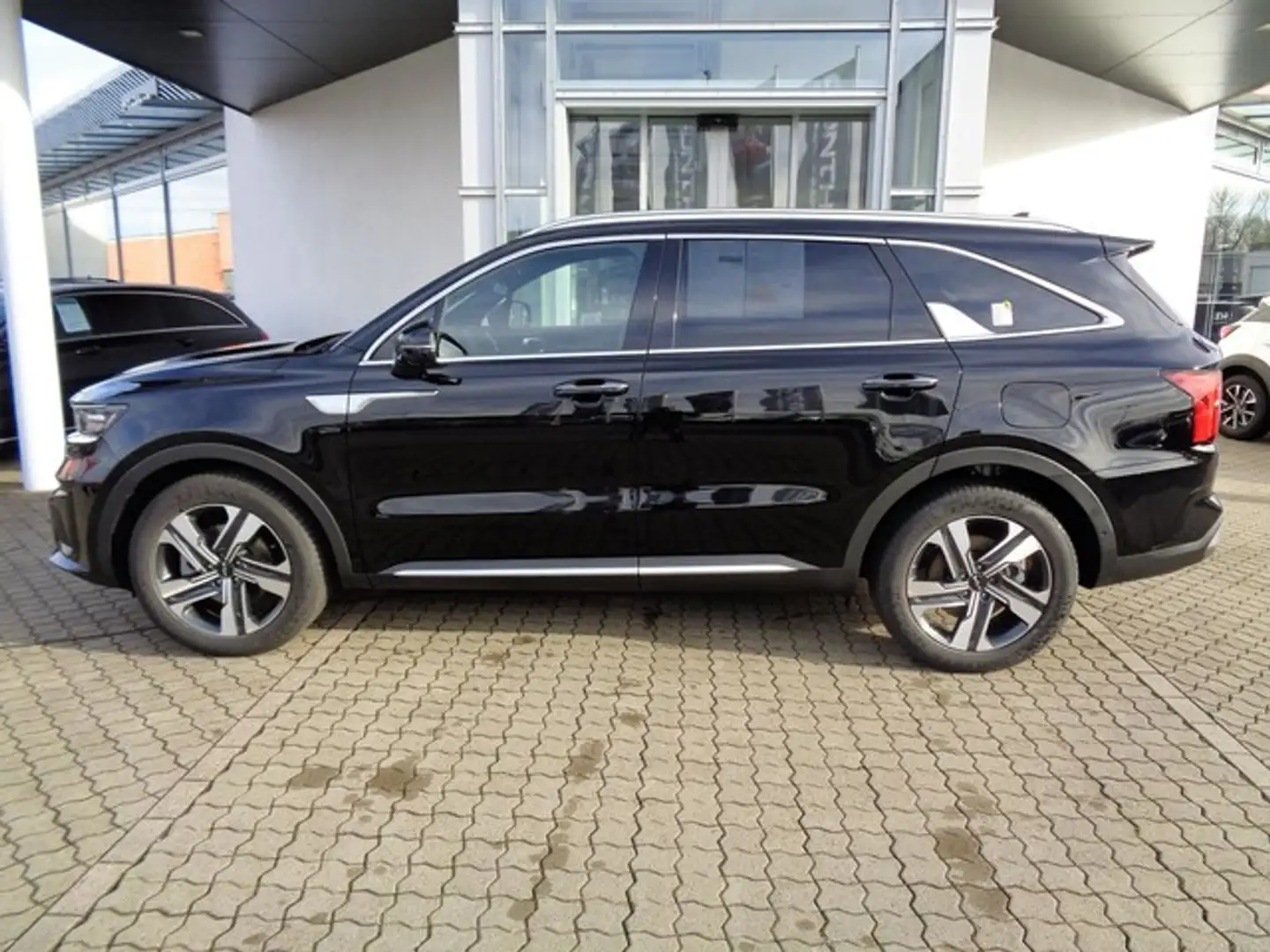Kia Sorento Platinum 1,6T Hybrid AWD Glasdach Schwarz - 2