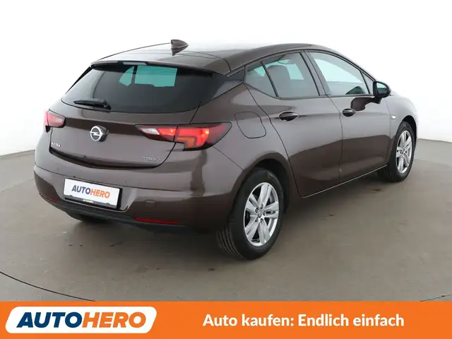 Opel Astra view 6
