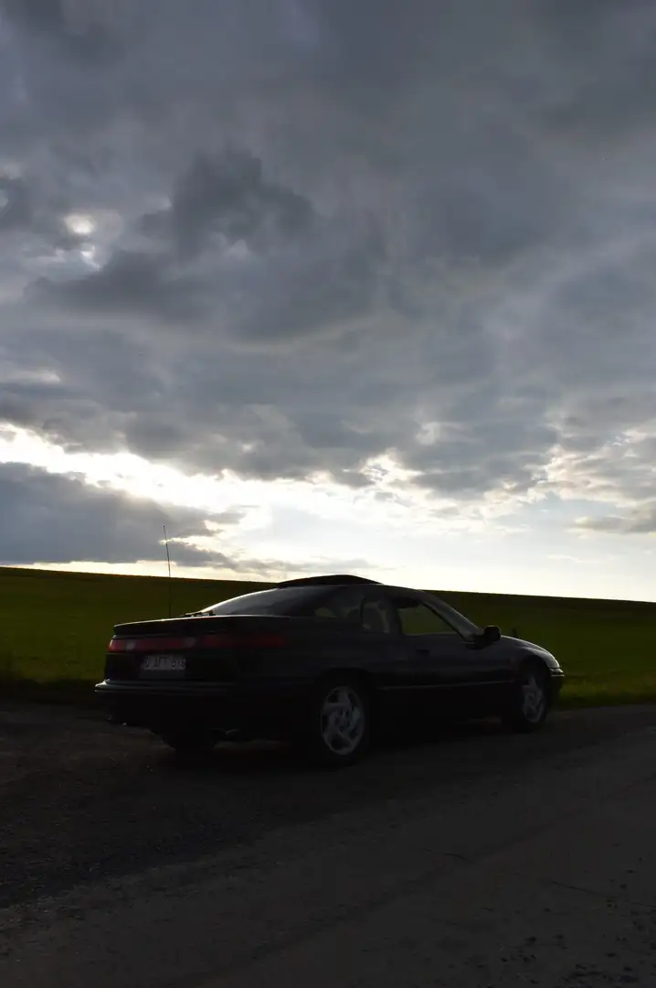 Subaru SVX 3.3i AWD - 2
