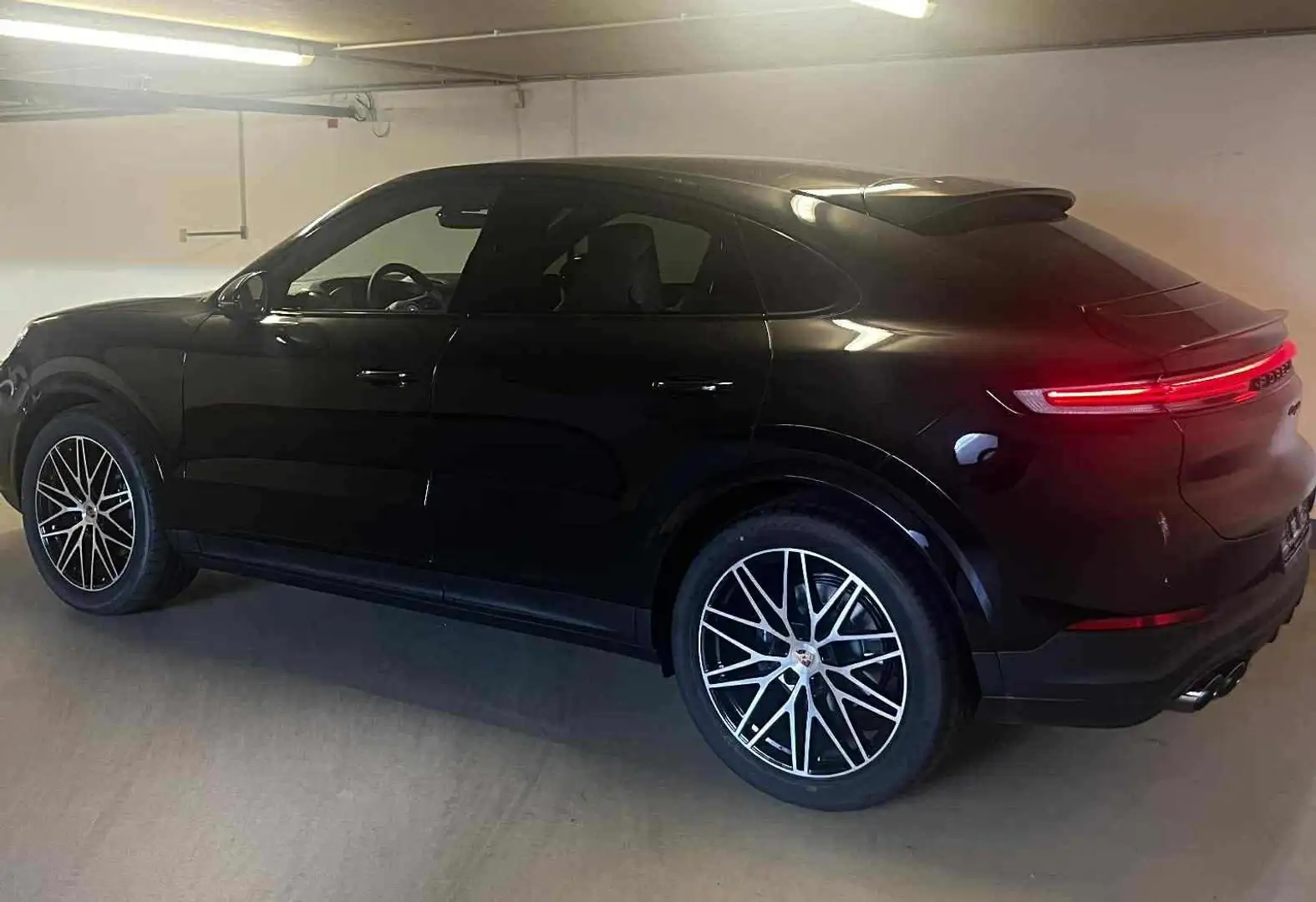 Porsche Cayenne Coupe/sw-sw/AHK/Mtx/1BK/HUD/21 Schwarz - 2