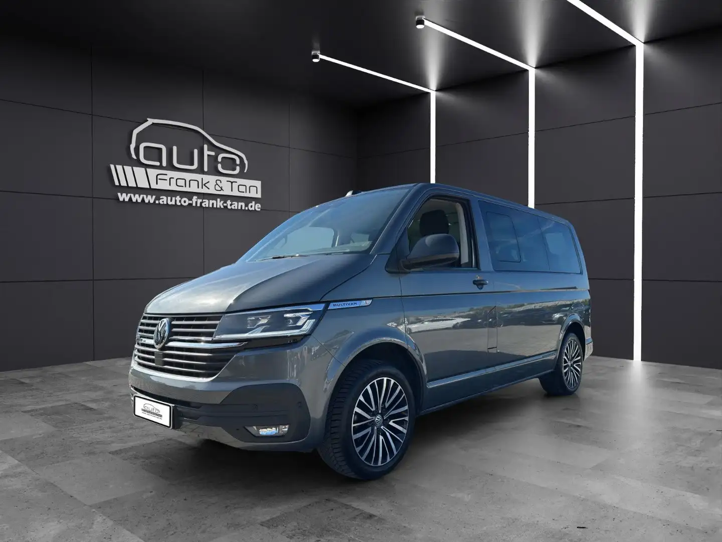 Volkswagen T6 Multivan /4Motion/DSG/Navi/AHK/Standh/Winter+/ Grau - 1