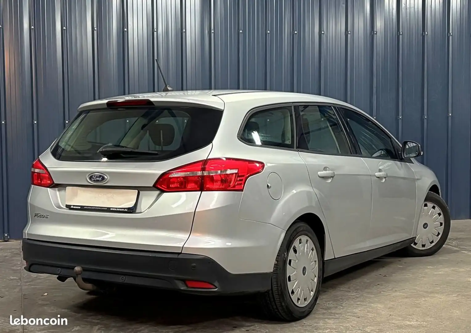 Ford Focus SW 1.5 110ch Garantie 1 An Radar de recul Carplay Régulateur - 2