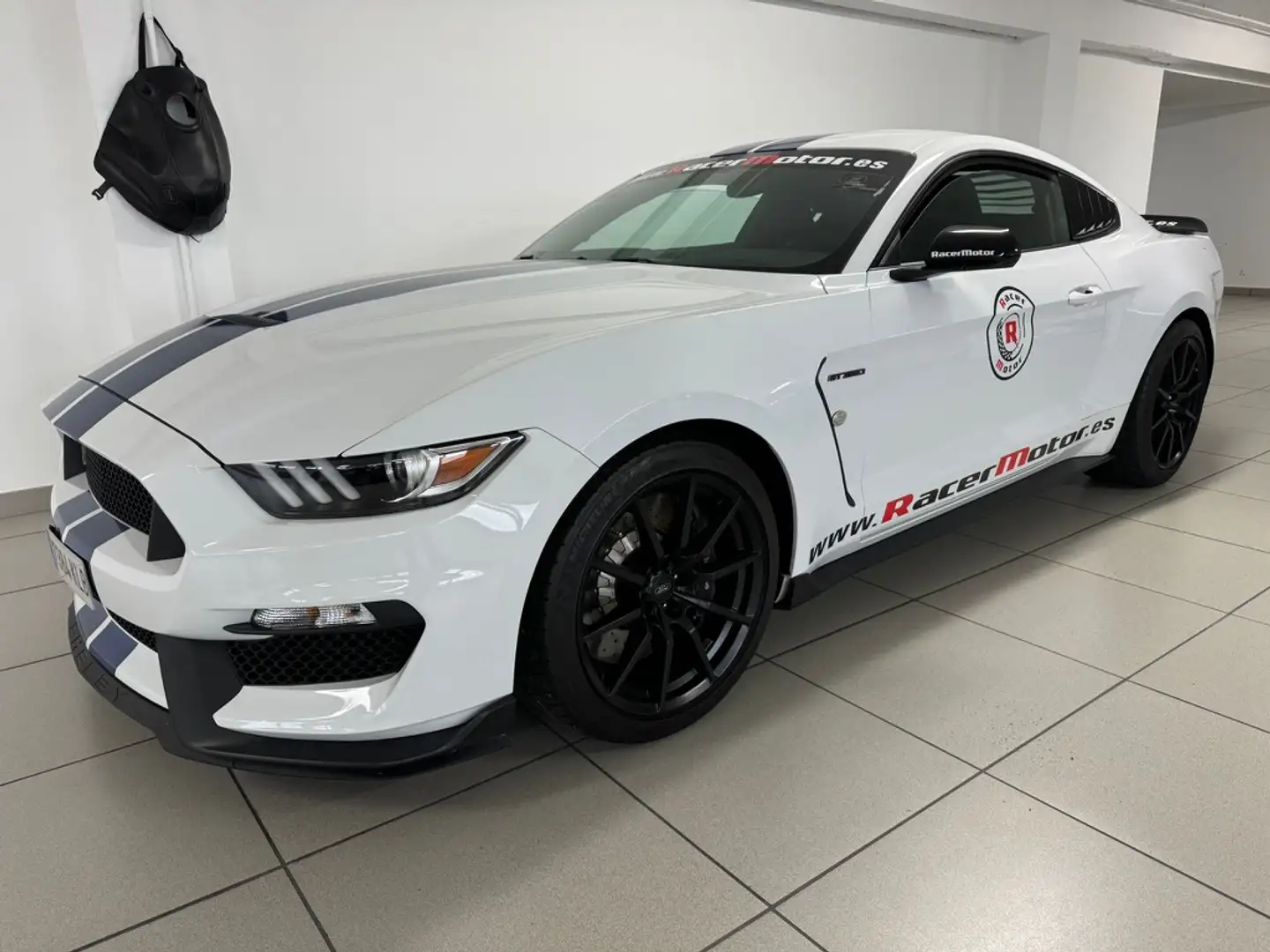Ford Mustang Shelby GT350 Weiß - 1
