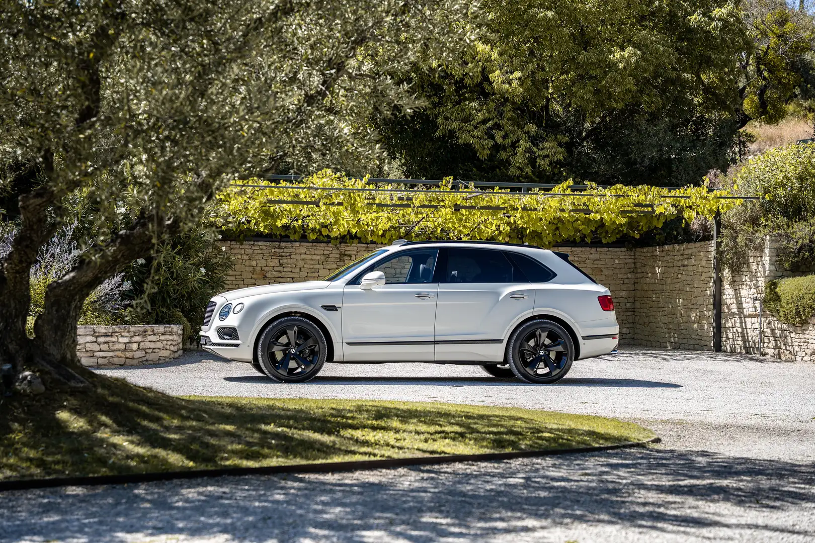 Bentley Bentayga 4.0 V8 MULLINER Wit - 2